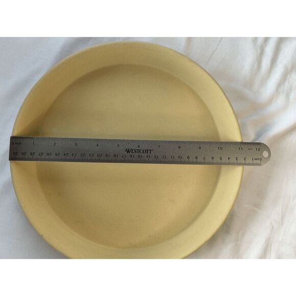 Pampered Chef Stone Round Baker, Stonewear, Bake Wear, New - Picture 3 of 6